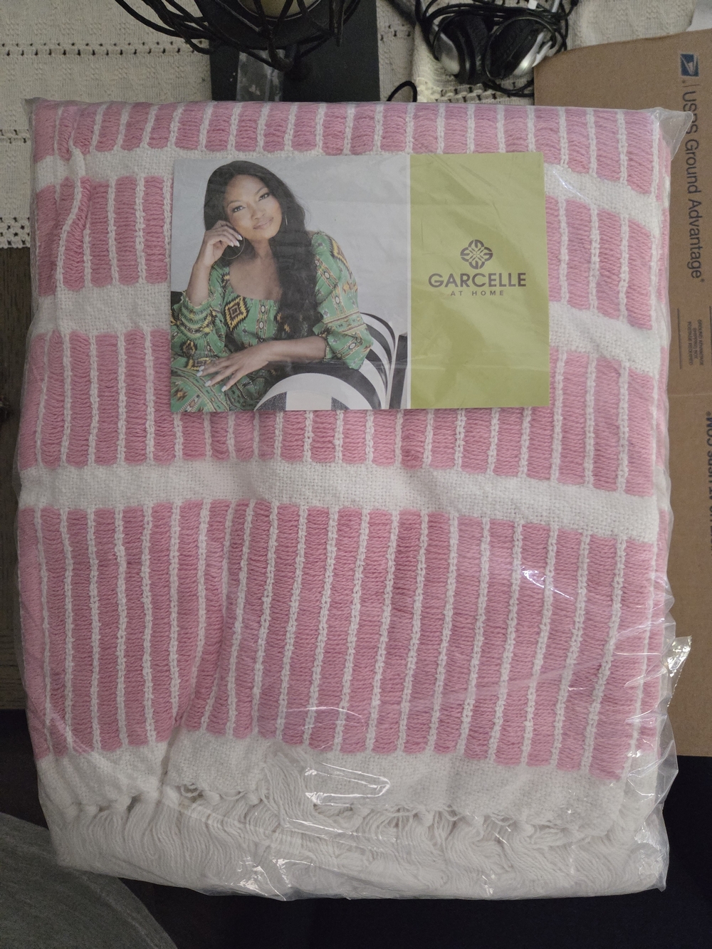 Garcelle 100% Cotton Pink and White Woven Throw Blanket